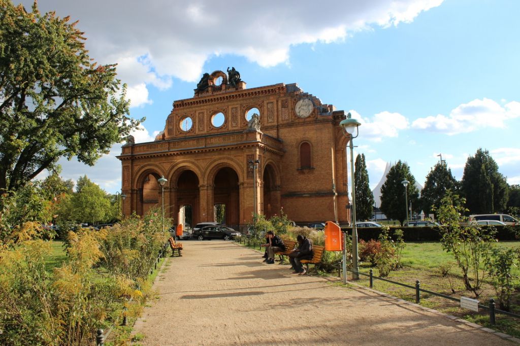 10 Significant WW2 Sites to Visit in Berlin, Germany