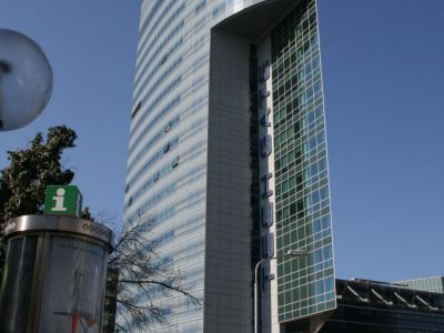 Tech Gate