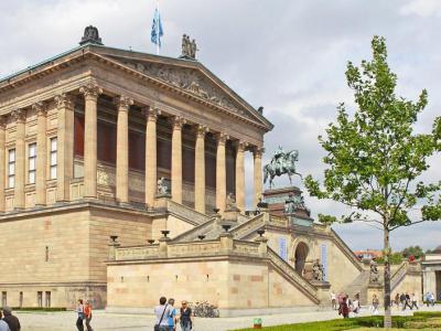Old Museum