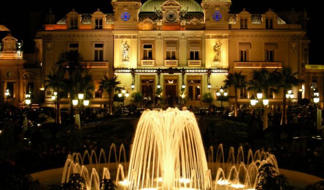 Monte-Carlo Nightlife