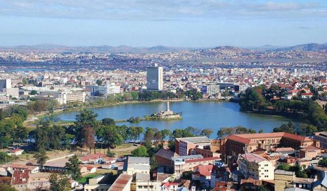 City Orientation Walk, Antananarivo, Madagascar