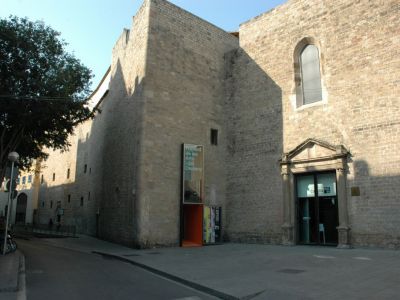 Foment de les Arts i Dissenys (FAD)