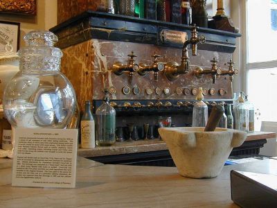 New Orleans Pharmacy Museum