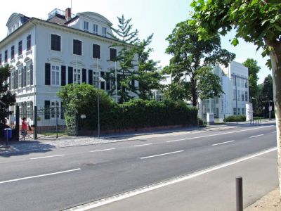 Museum of Applied Arts (Museum für Angewandte Kunst)
