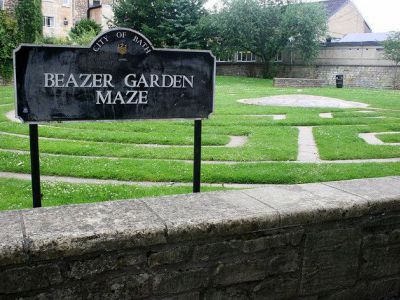 Beazer Garden Maze