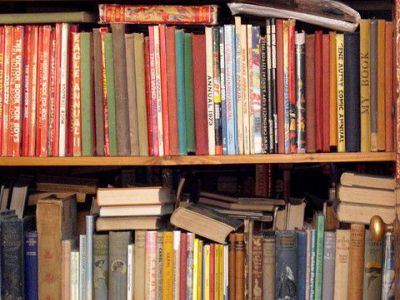 Infostones Bookshop