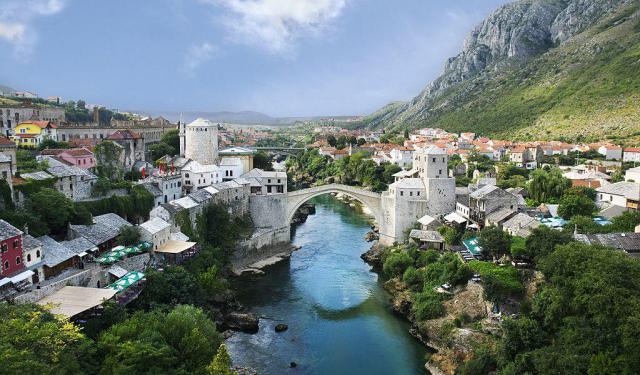 Mostar - The Architectural City