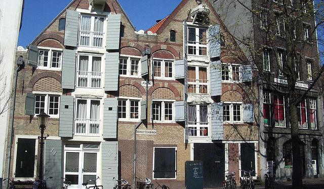 Walking Around Amsterdam Jewish Quarter