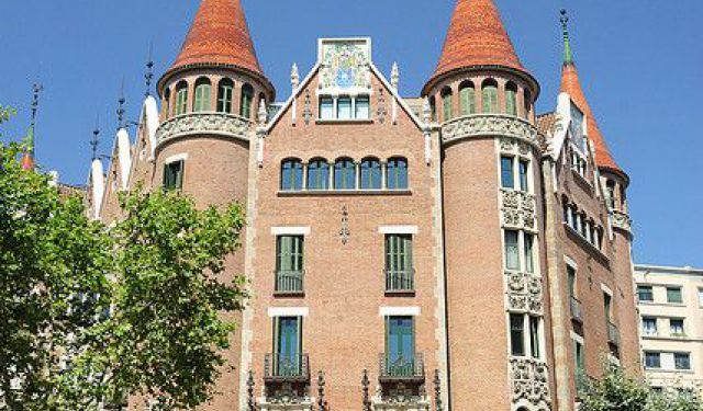 Modernisme Walking Tour of Barcelona