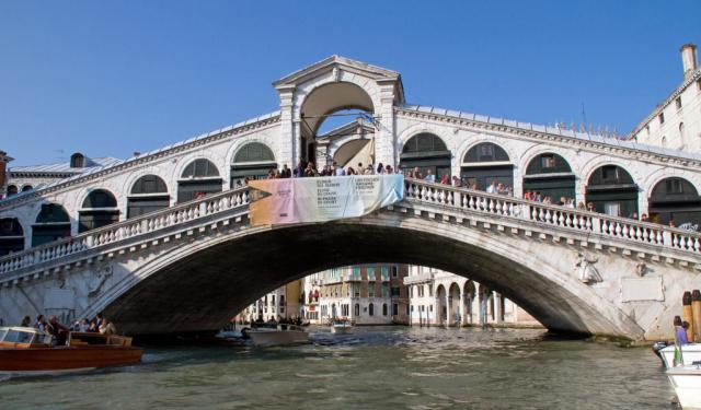 Northern Venice Walking Tour