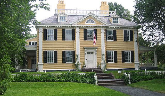 Historical Cambridge Walking Tour