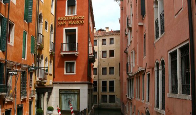 Museums and Galleries Tour in Venice