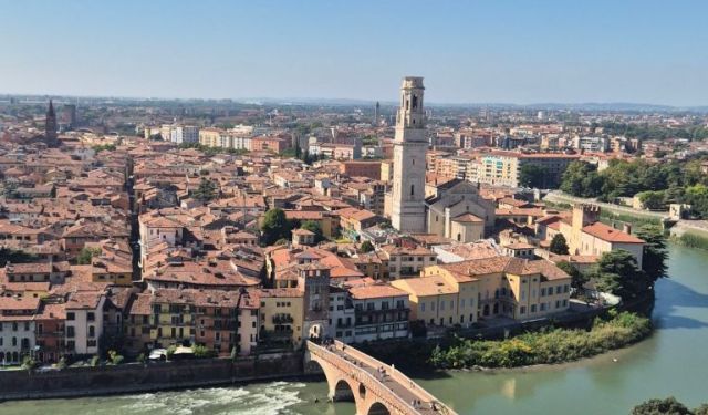 The City of Love and Aperol Spritz, Venice