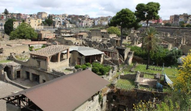 The Wonder and Solemn Feeling of Pompeii and Herculaneum