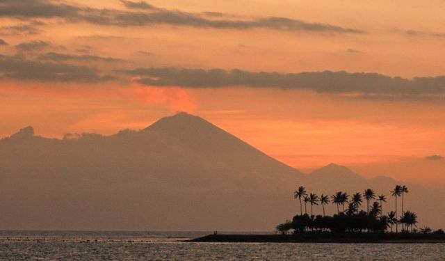 A Sightseeing Guide to Senggigi in Western Lombok