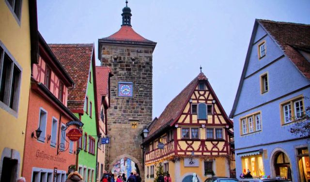 How to Day Trip to Rothenburg, Germany: Is it Worth it?