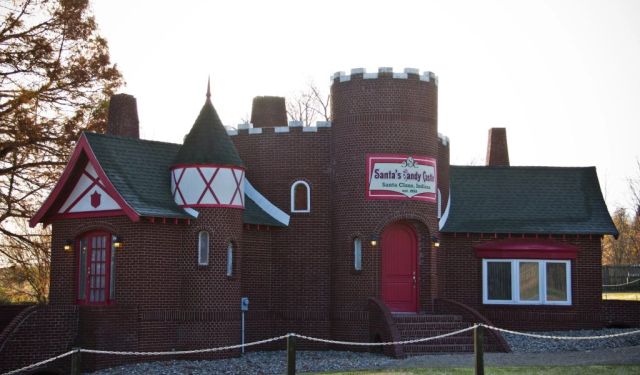 Santa Claus, Indiana: The Complete Guide