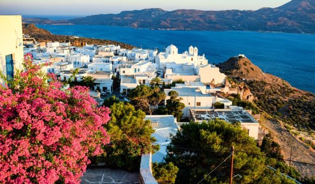 15 Reasons to Visit Milos