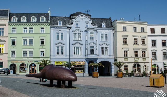 Discover Opava, Local Beer and A Chateaux