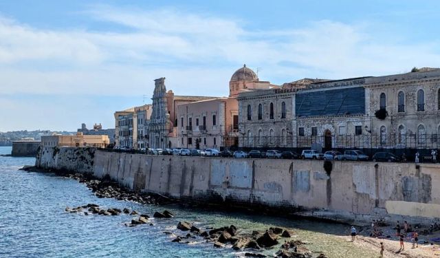 Exploring Siracusa: A Guide to Ancient Ruins and Hidden Gems