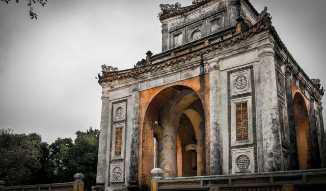 6 Must-See Places in Hue (Central Vietnam)