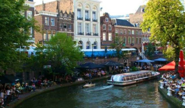 2 Self-Guided Walking Tours in Utrecht, Netherlands + Maps