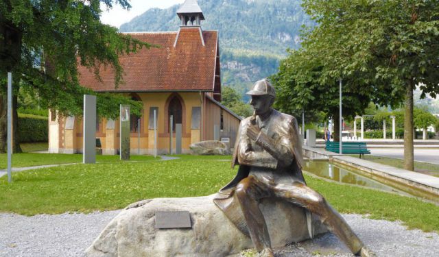 Meringues and Sherlock Holmes in Meiringen