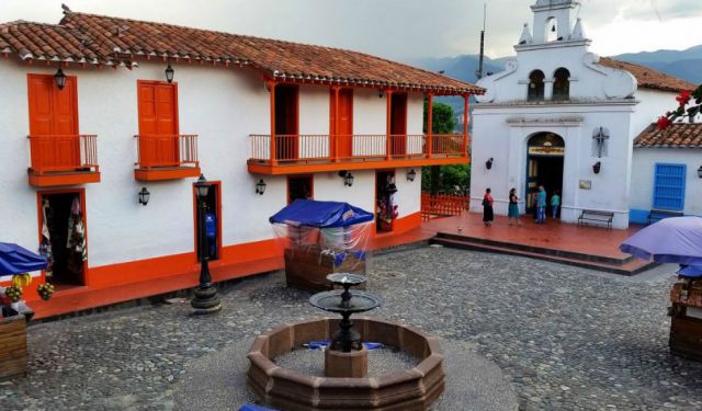 A First Timer’s Guide to Medellín