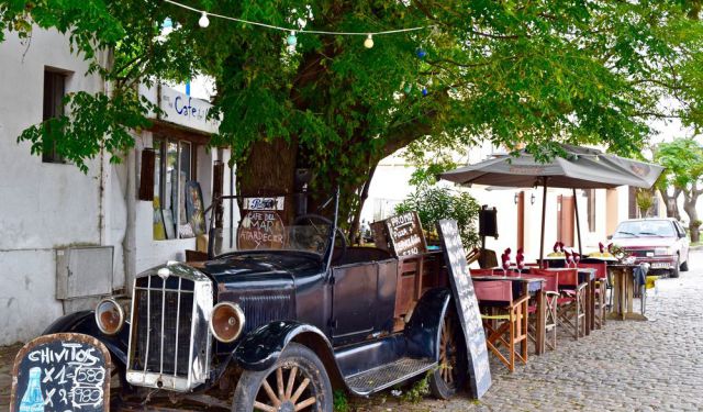 Colonia Del Sacramento, Uruguay: Day Trip from Buenos Aires