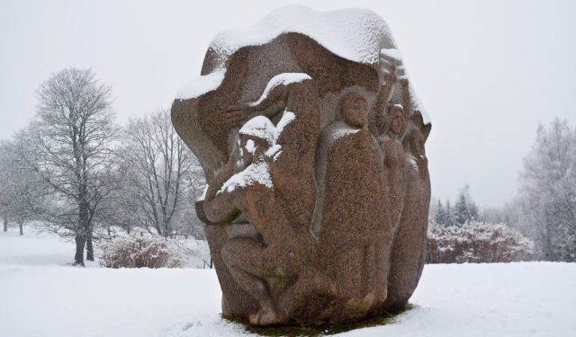 Sigulda & Turaida: Hiking in the Gauja National Park
