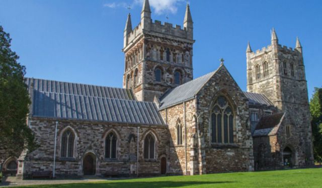 A Warm Welcome Awaits in the Dorset Town of Wimborne