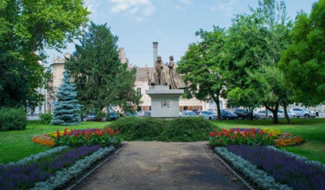 Elsewhere: Vibrant Southern City of Szeged, Hungary