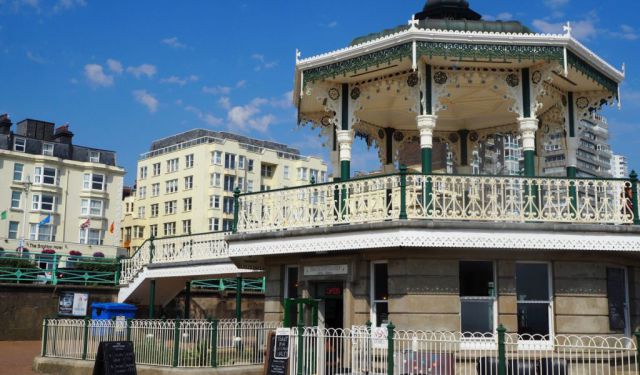 How to Spend a Perfect Day in Brighton