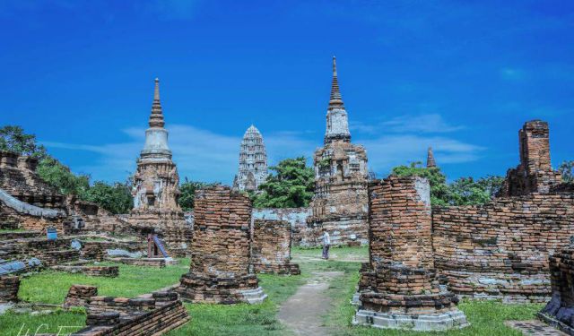 Day Trip Guide: From Bangkok to Ayutthaya