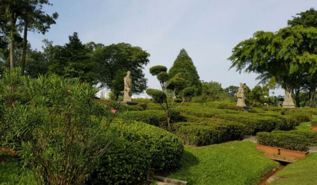 Explore the Outdoors and Nature of Singapore