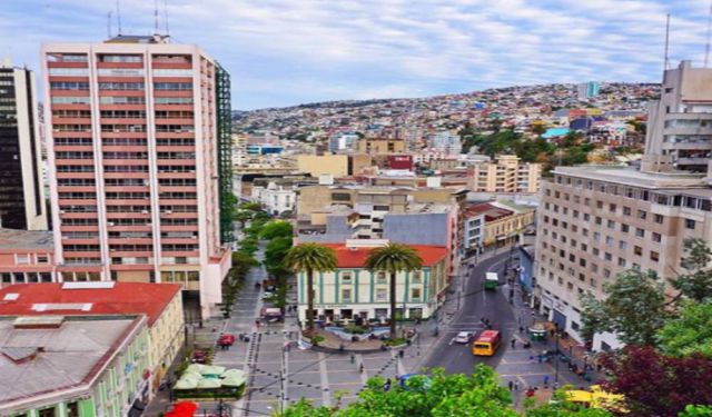 The Perfect One Day Itinerary in Valparaiso, Chile