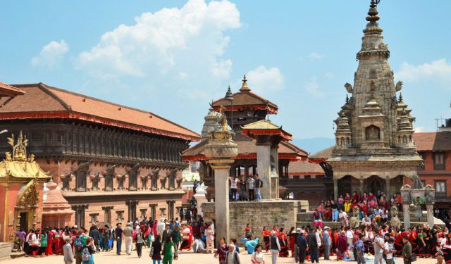 How to Get Around Kathmandu - The City Full of Contrast
