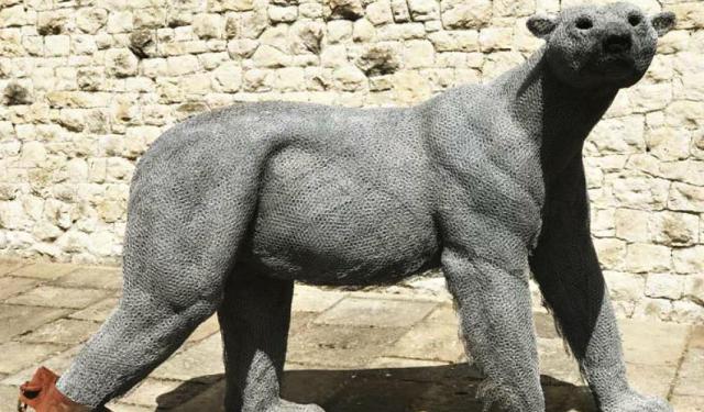 Lions, Tigers, and Bears in the Tower of London!