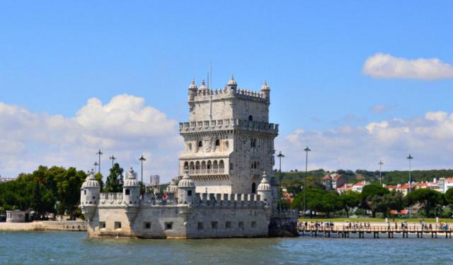 Escape to Portugal: Loyalty and Loneliness in Lisbon