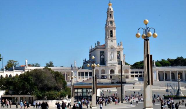 Travel Guide to Fatima, Portugal