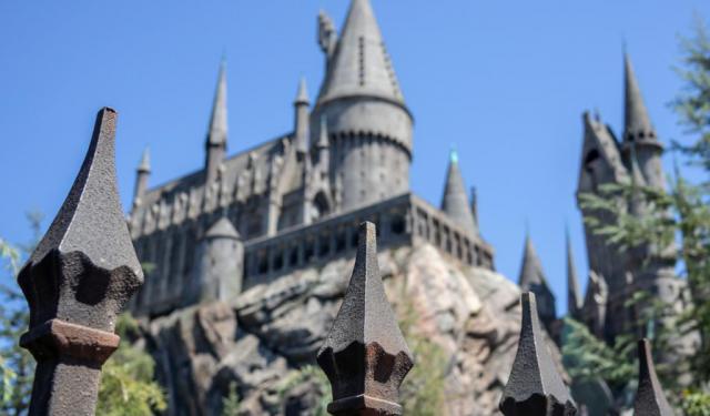 What Makes Visiting Universal Studios So Hollywood