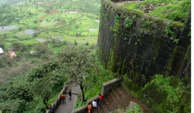 5 Best Tourist Places in Pune, India