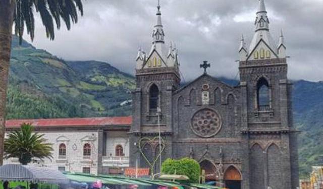 2-Day-Itinerary Banos de Agua Santa, Ecuador