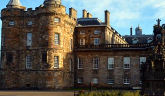 Where to See Edinburgh’s Most Wonderful Sights