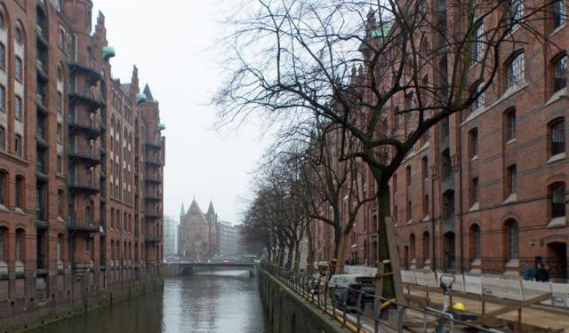 Speicherstadt, Hamburg: Bridges, Canals and Warehouses