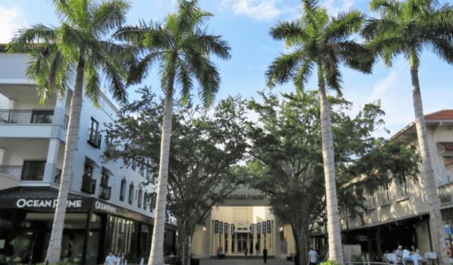 Naples, Florida: Sunshine, Sand and Sea