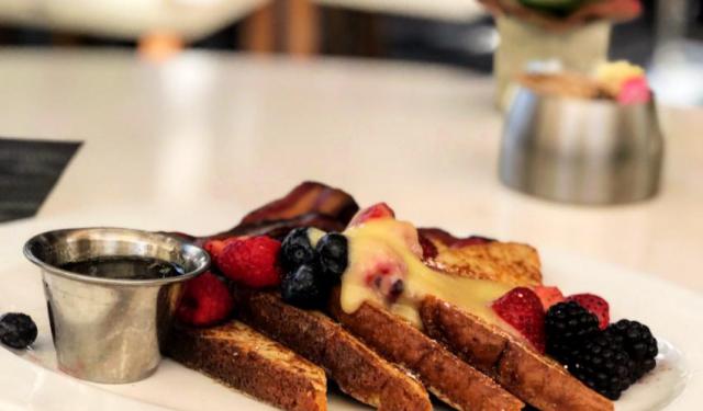 Christmas Dining and Delights in Los Angeles