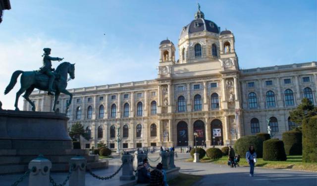 20 Things to Know Before Visiting Vienna, Austria