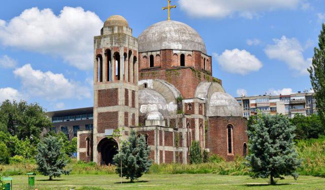 Pristina, a Day Trip to Kosovo from North Macedonia