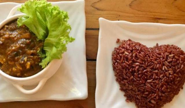 Phnom Penh Guide to 31 Best Vegetarian Spots